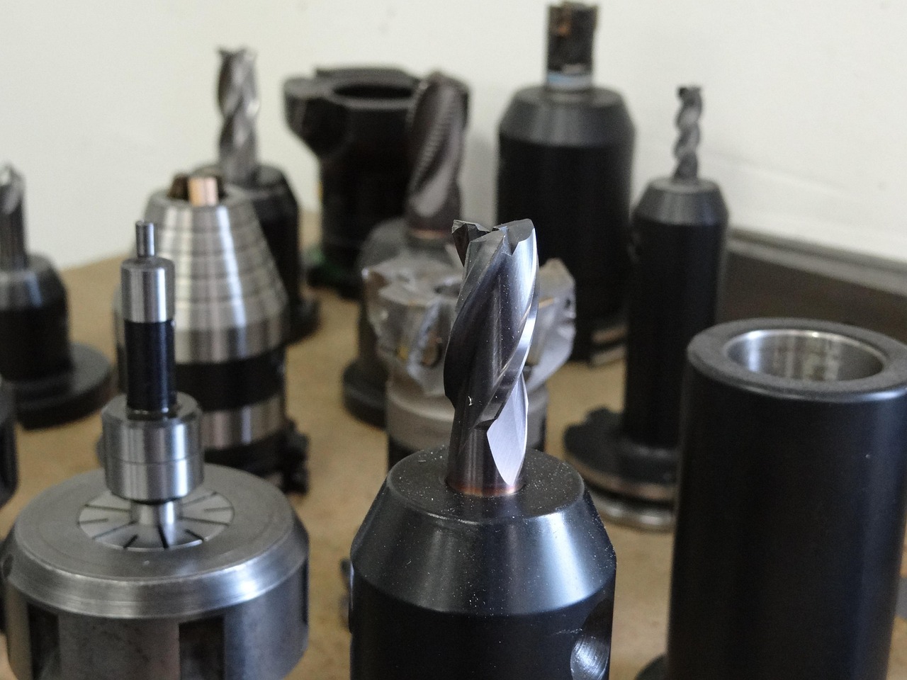 drill, milling, machining, chips, engraving, tool, drilling machine, milling cutters, milling machine, milling, milling, milling, machining, machining, machining, machining, machining, engraving, drilling machine, milling machine